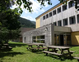 Institut de Florac (vu des bâtiments)