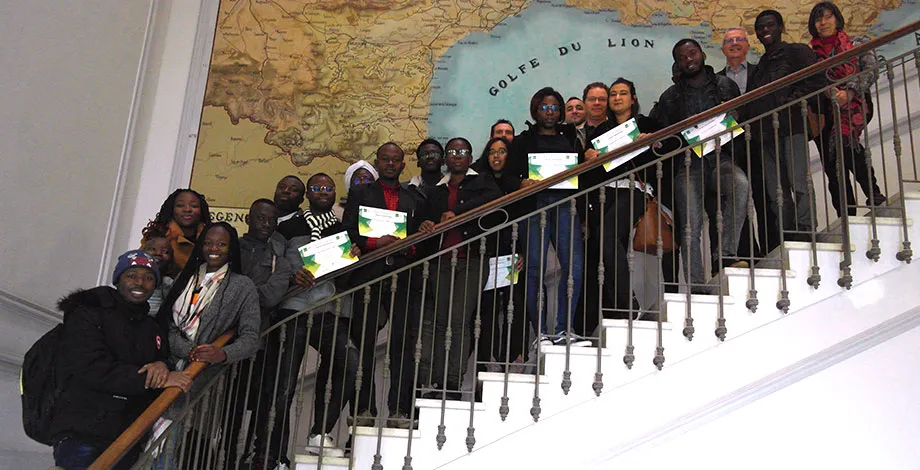 Students receiving their international excellence awards (2019)